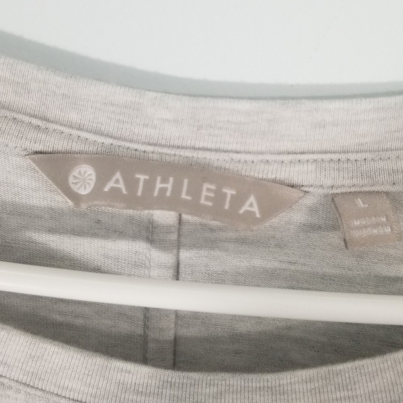Athleta Oversized Large Long Sleeved Loungewear Top. Assymetrical Hemline. Soft! - Picture 2 of 7